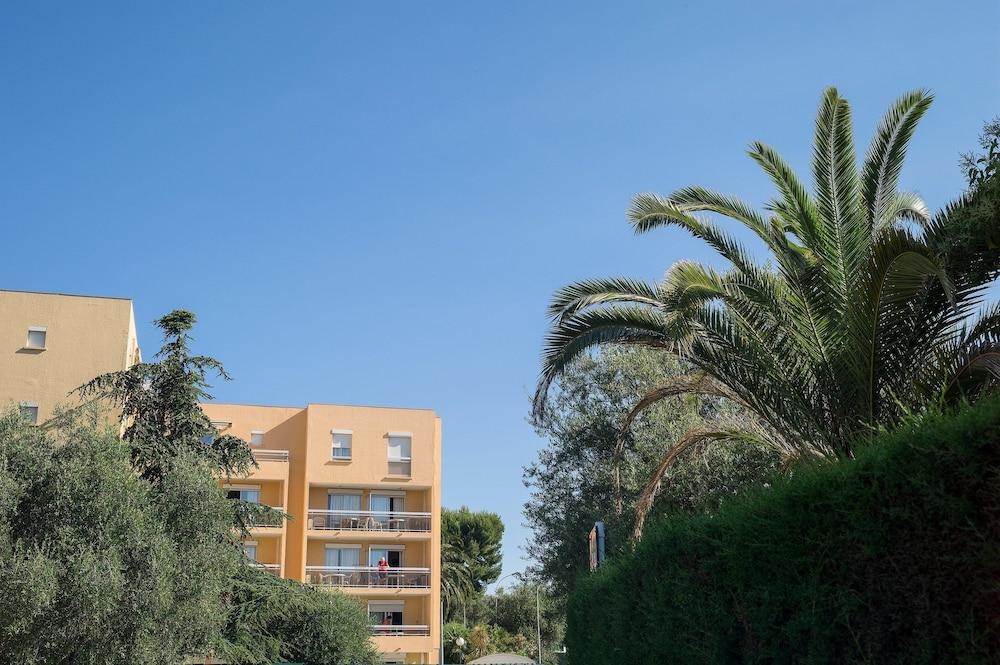 Residence Pierre & Vacances La Rostagne Ζουάν λε Πιν Εξωτερικό φωτογραφία